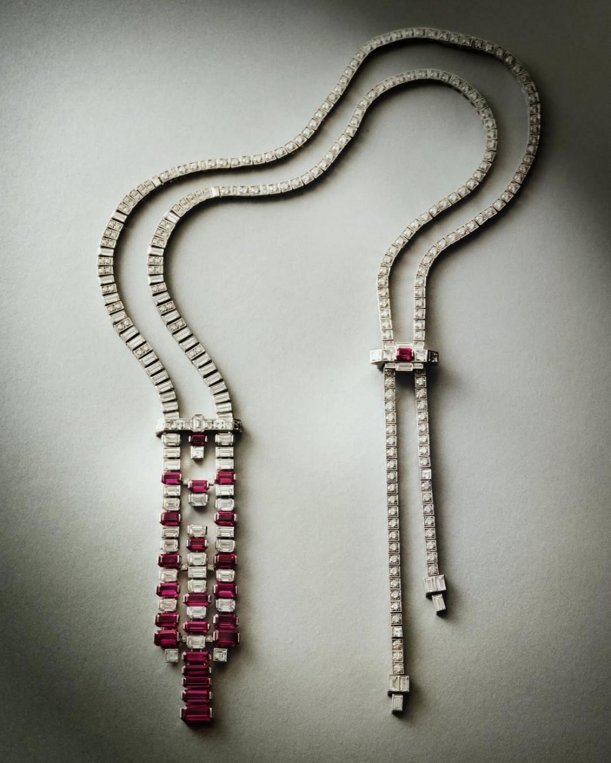 © Cartier – Official visual | Source: Instagram @cartier