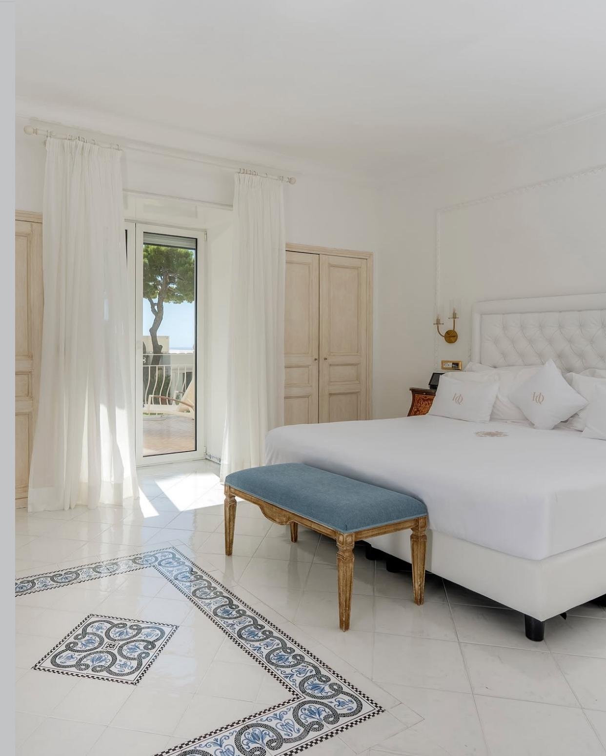 © Grand Hotel Quisisana – Official visual | Source: Instagram @qvisisanacapri