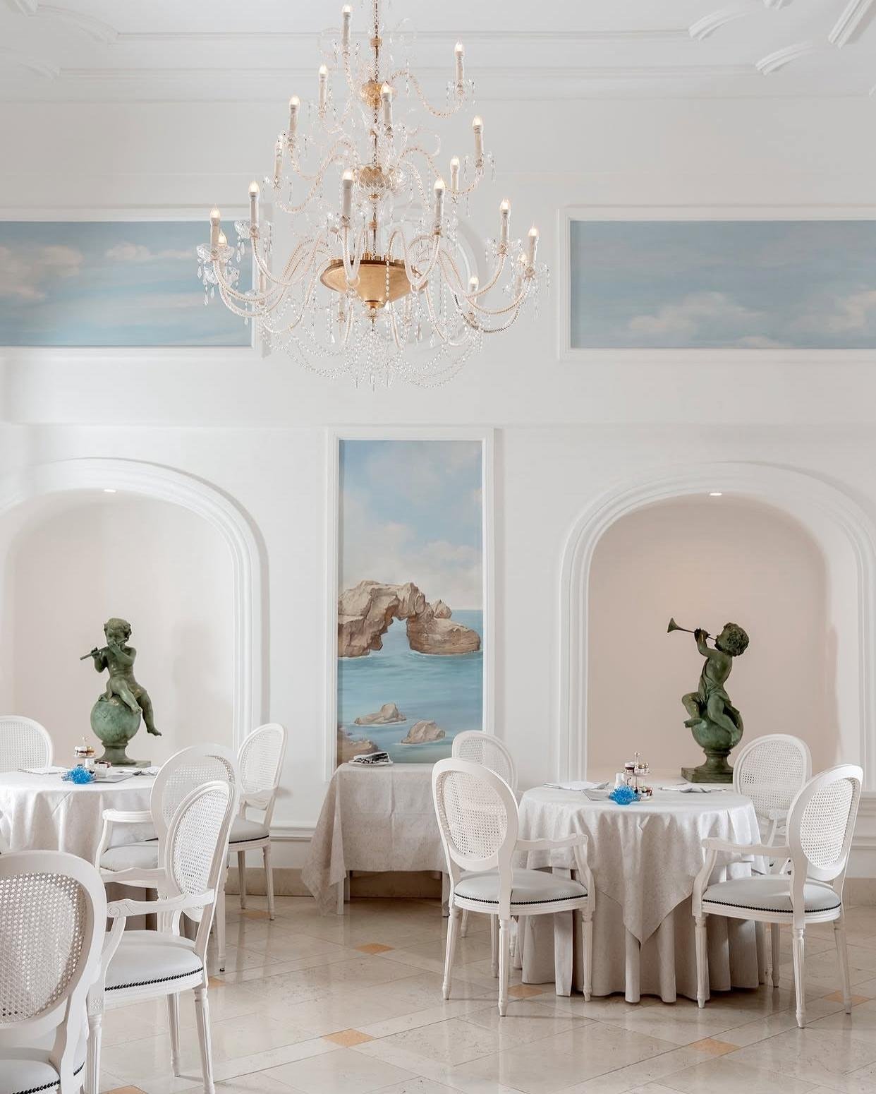 © Grand Hotel Quisisana – Official visual | Source: Instagram @qvisisanacapri