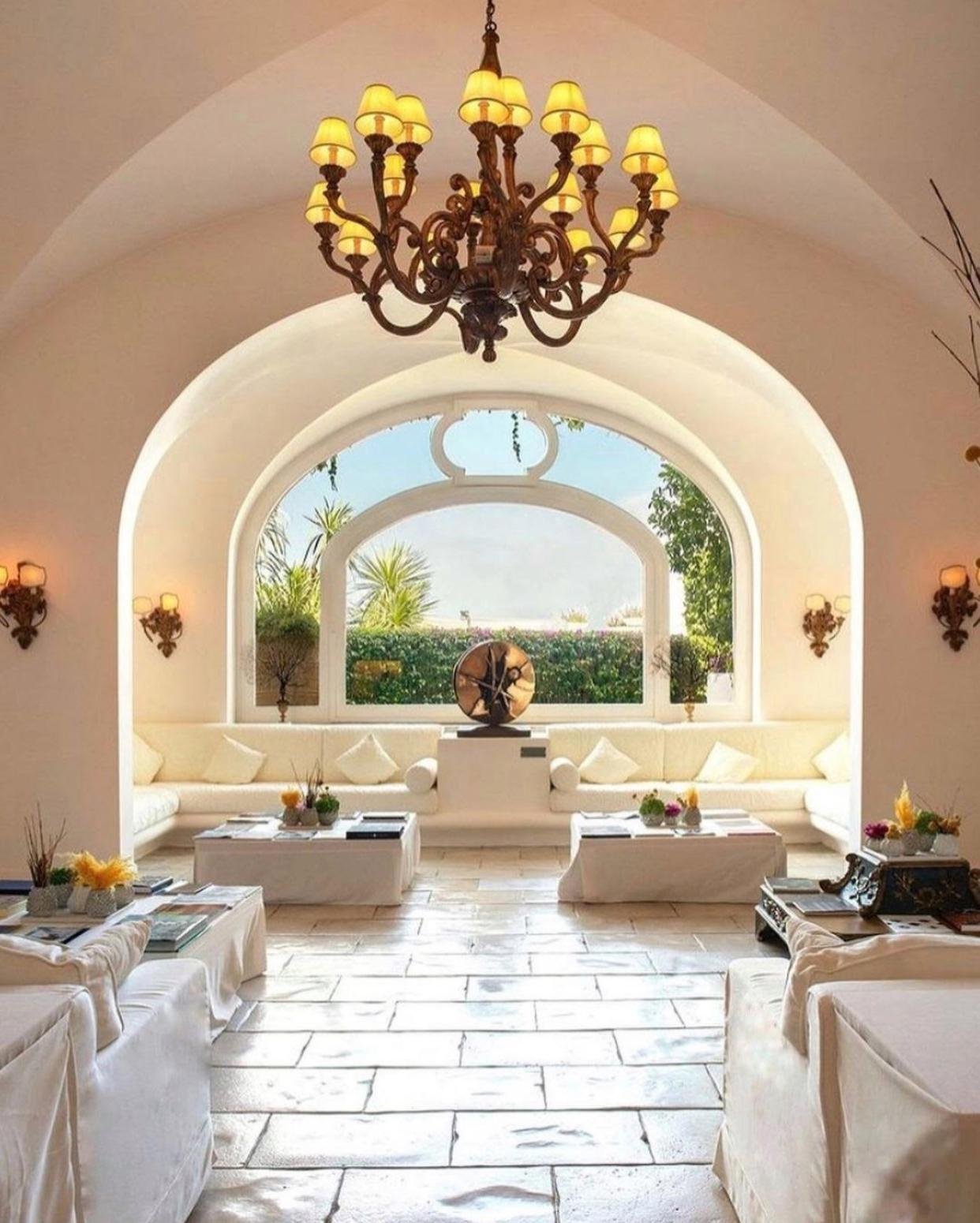 © Jumeirah Capri Palace – Official visual | Source: Instagram @jumeirahcapripalace